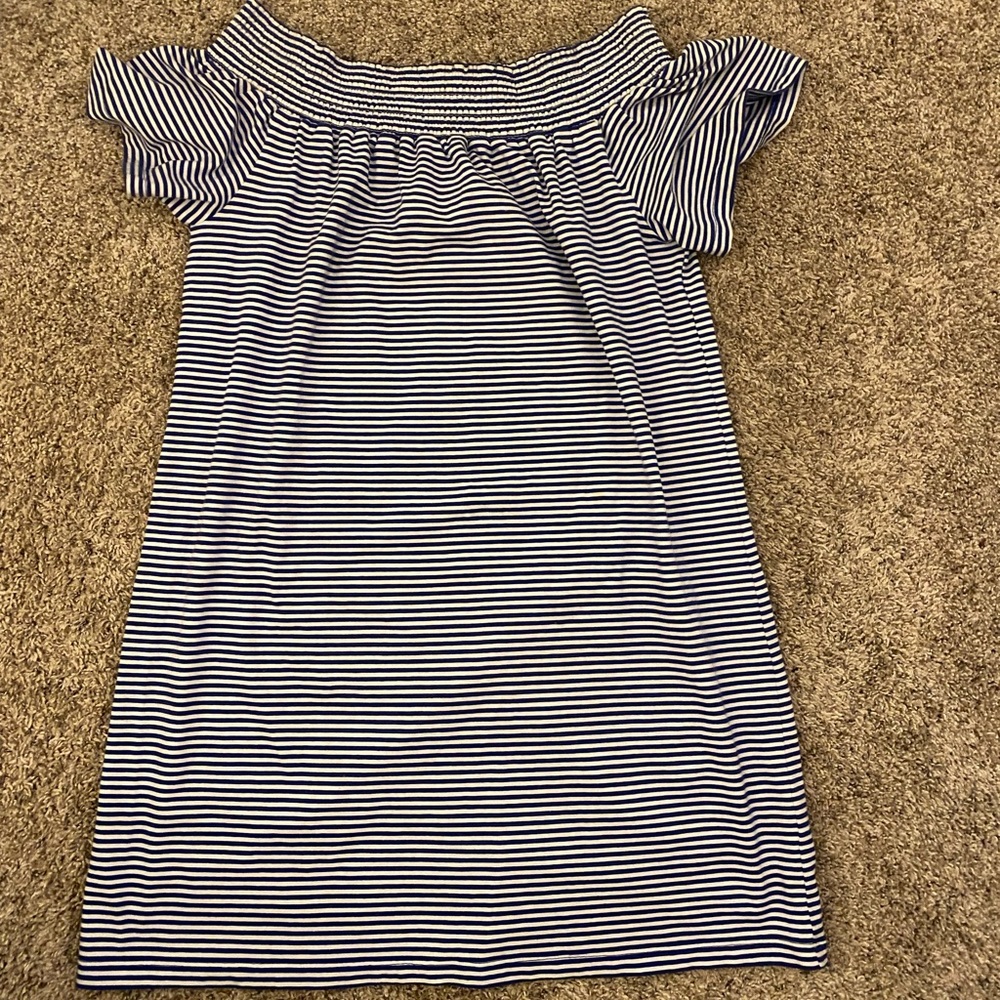 Vineyard vines dress